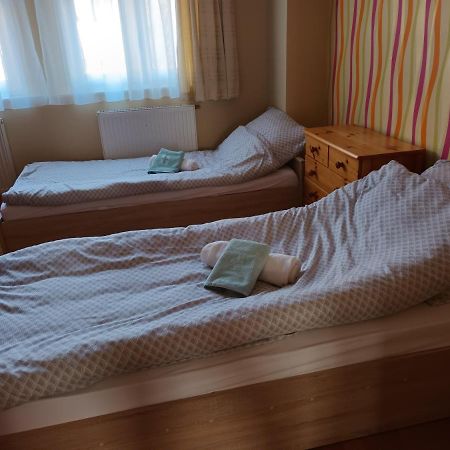 Puska Apartman Apartment Kaposvar Bagian luar foto