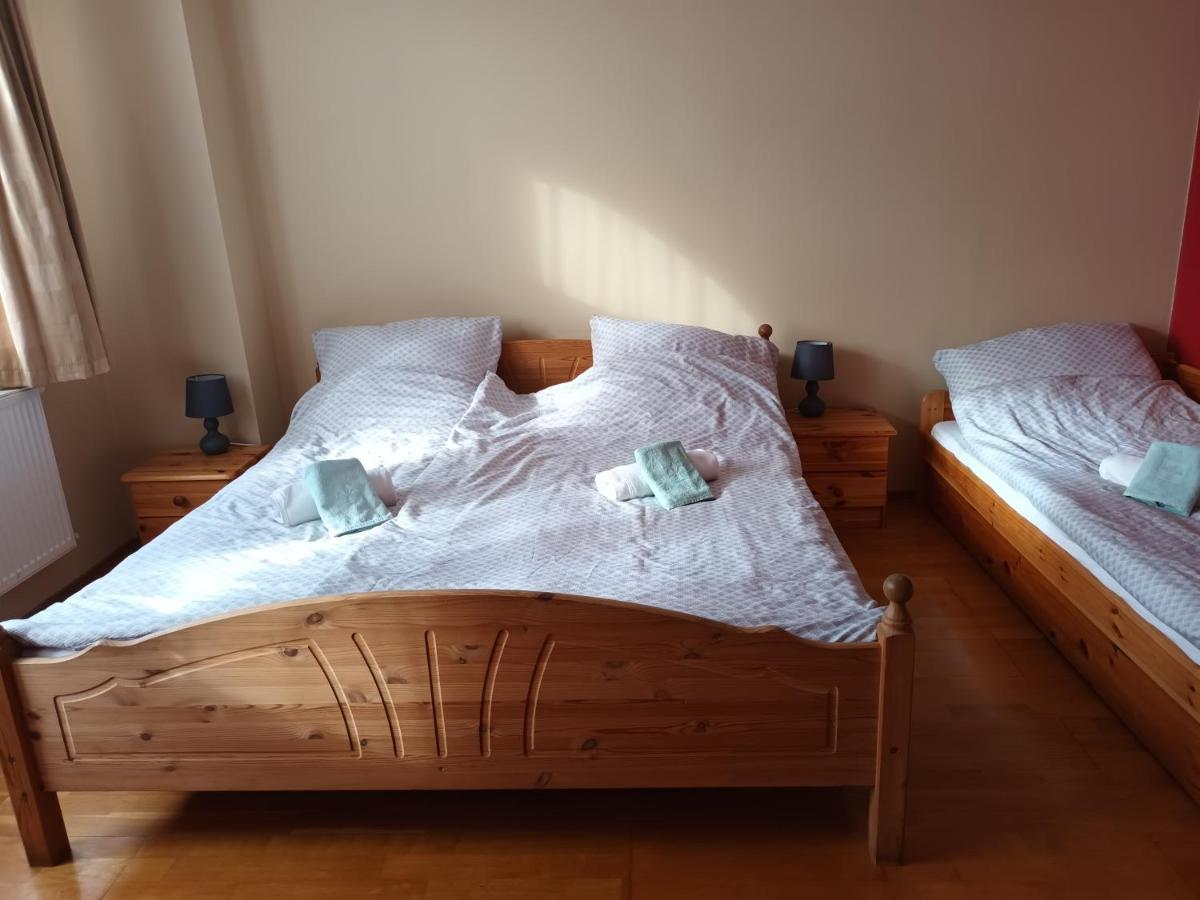 Puska Apartman Apartment Kaposvar Bagian luar foto