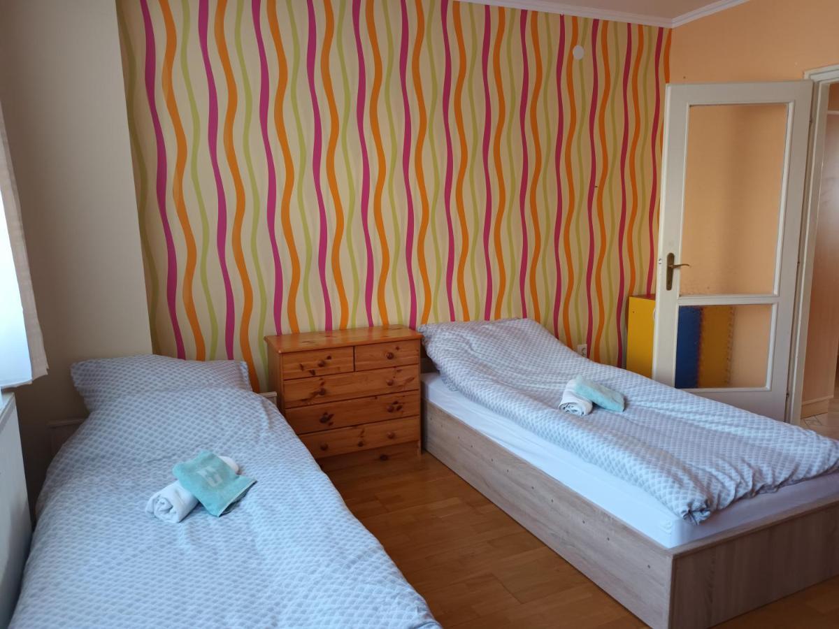 Puska Apartman Apartment Kaposvar Bagian luar foto