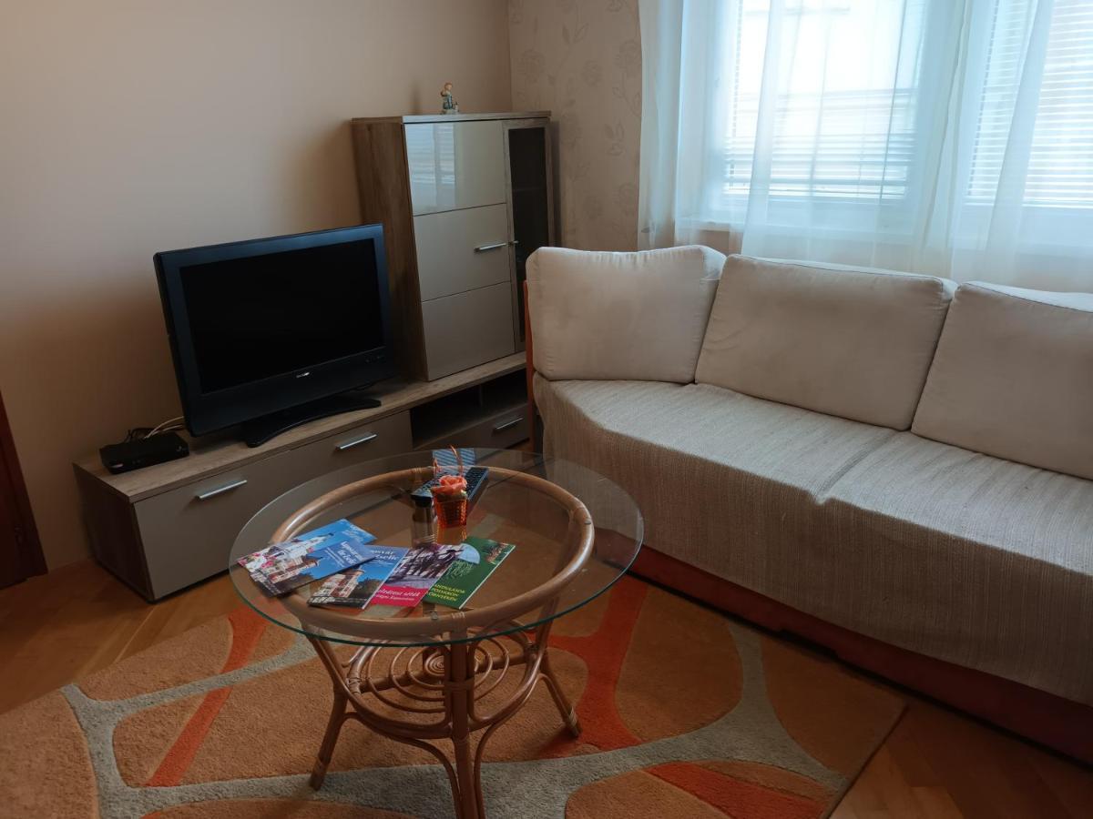 Puska Apartman Apartment Kaposvar Bagian luar foto